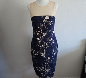 Chic Navy Blue Lace Midi Dress